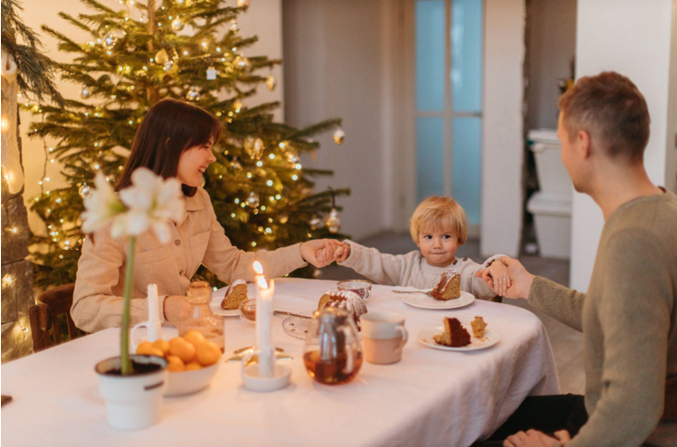 Your Christmas Spirit with a Pre-Lit Christmas Tree